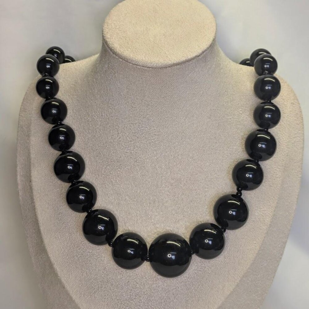 3 for $30 Vintage Black bubblegum necklace - 11 inches fastened